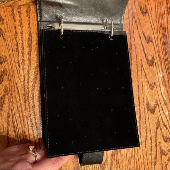 Pins/lanyards/ect - Picture 2 of 9